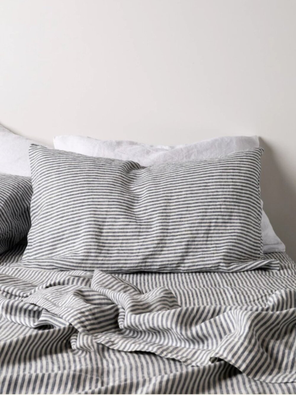 West Elm European Flax Linen Classic Slate Stripe Sheet Set, Queen